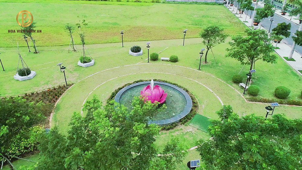 Chọn vị trí đặt mộ dựa vào tuổi của người đã mất