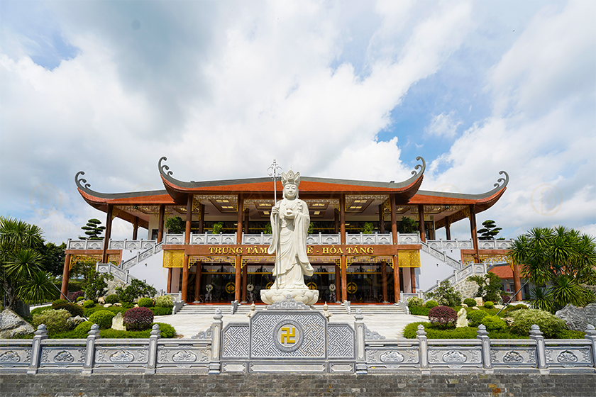 Đài Hóa Thân lớn nhất phía Nam
